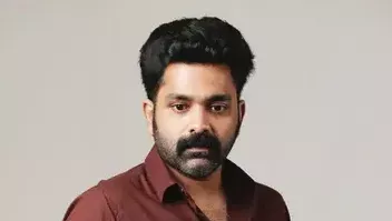 Askar Ali
